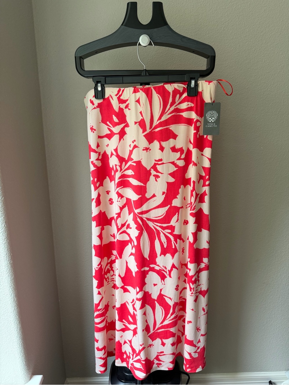 Vince Camuto Red & White Floral Maxi Skirt
